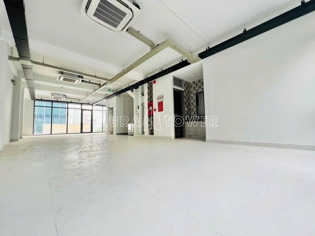 Rent 1 Lê Trung Nghĩa * 8 X20 M * 5th floor * elevator