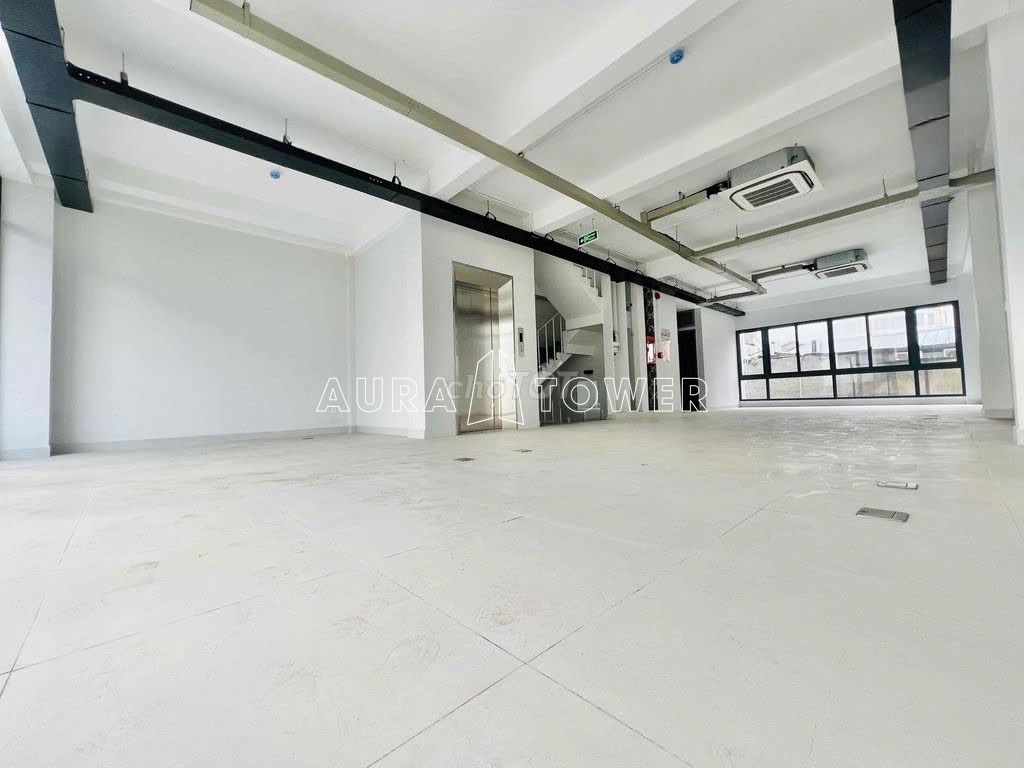 Rent 1 Lê Trung Nghĩa * 8 X20 M * 5th floor * elevator