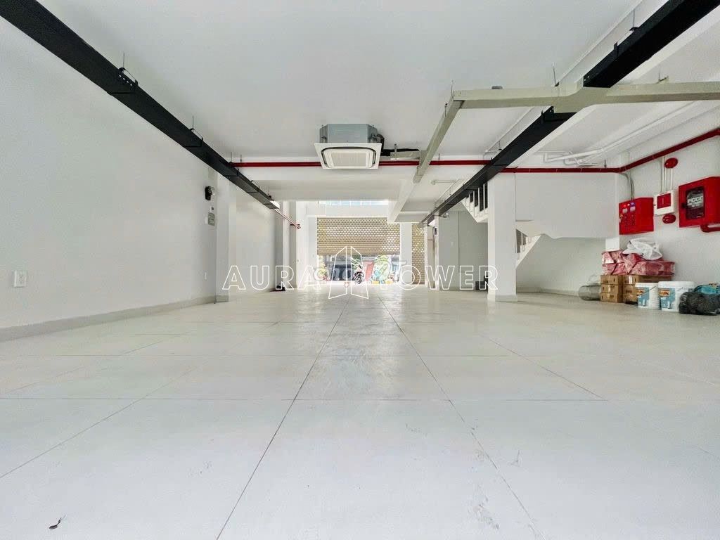 Rent 1 Lê Trung Nghĩa * 8 X20 M * 5th floor * elevator