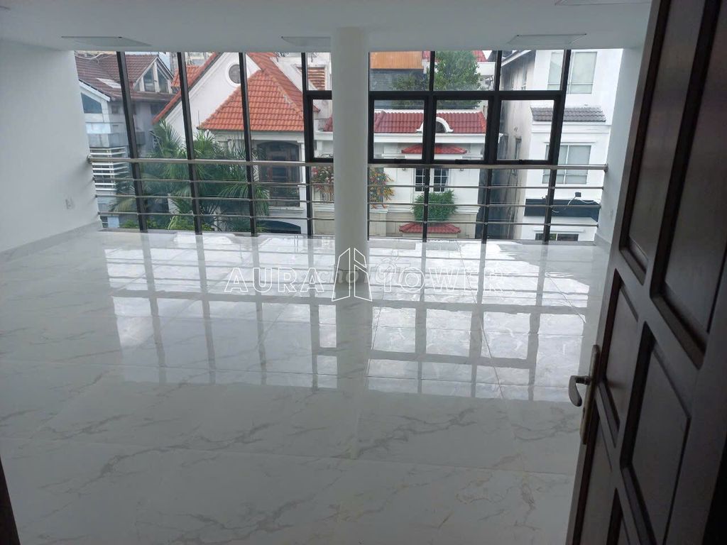 Rent a Bàu Cát 3 cash house * 8 X18 M * 3 floors