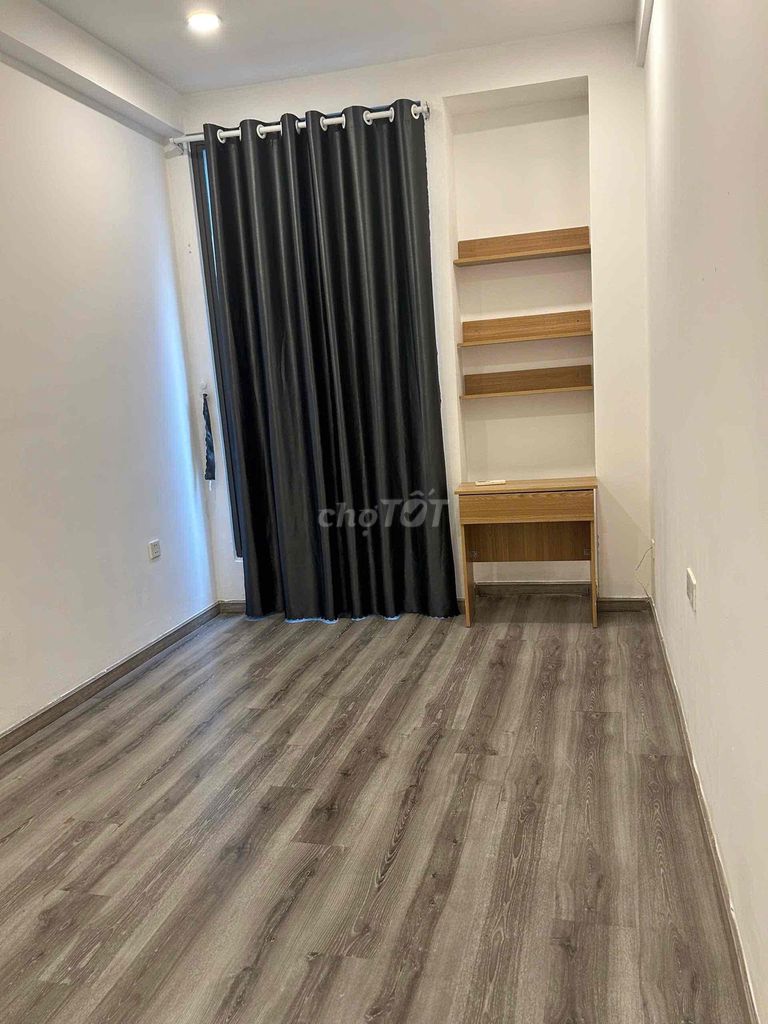 Nice new home, near town, District 1 - N. Nice job. One floor. One floor.