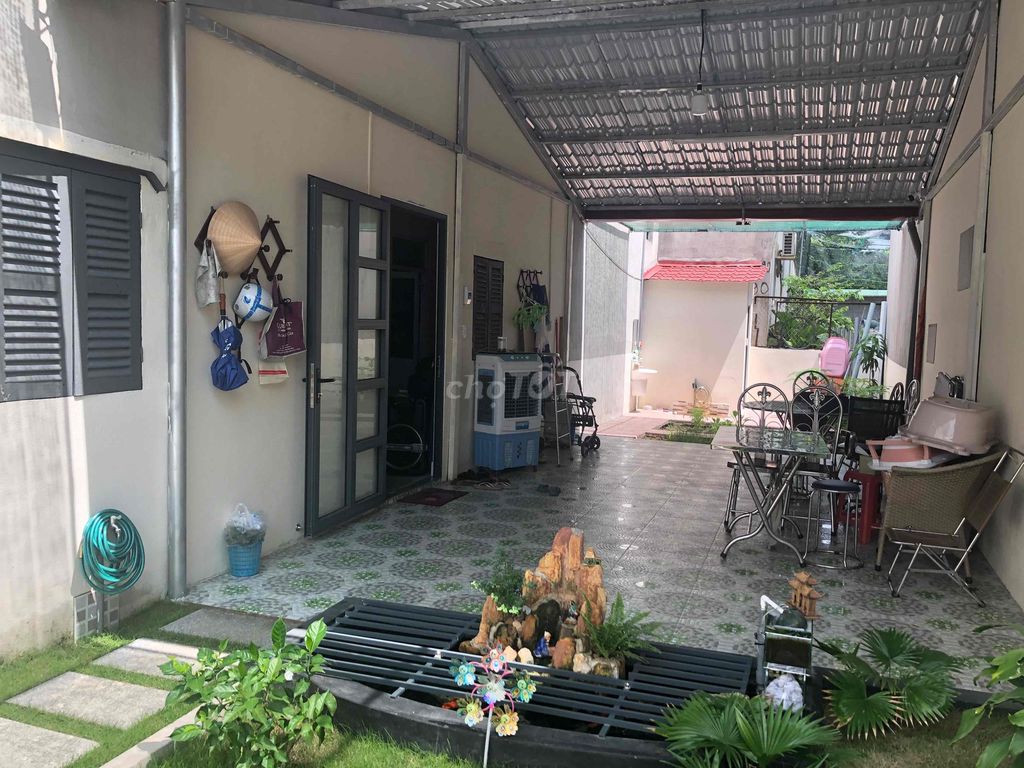 Rent a 9 x26 front Suối Lội near the Double Bar.