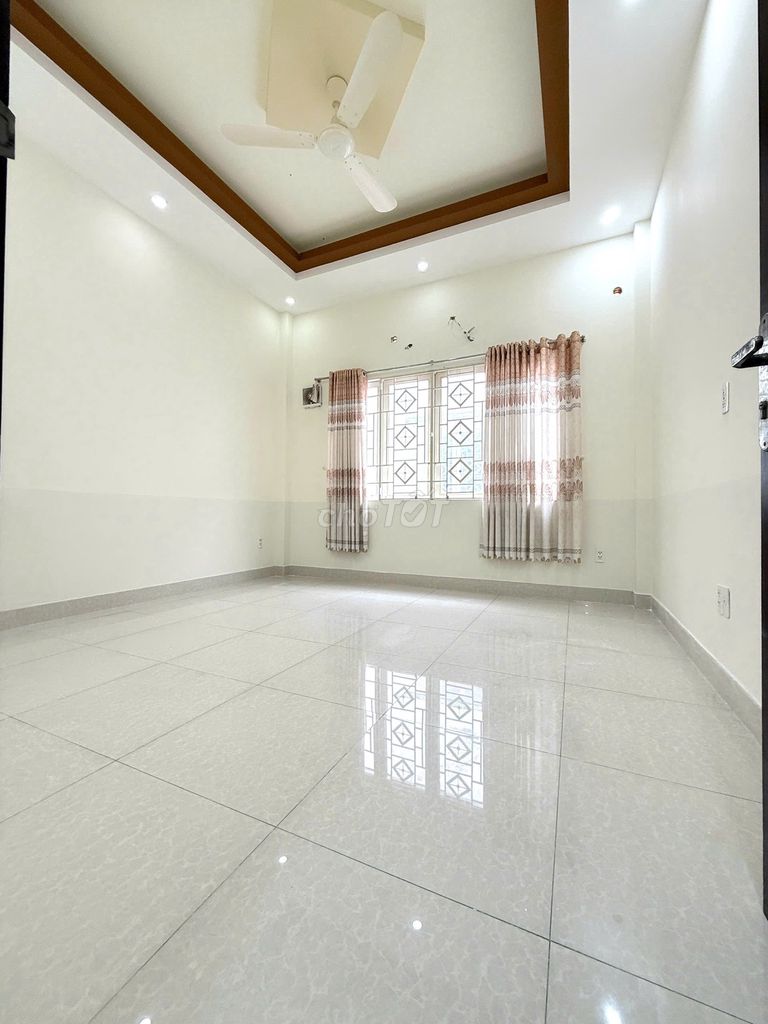 [19 million] to rent a house for nb Bông Sao, District 8. 68 meters2, 4th floor, New Bedroom.