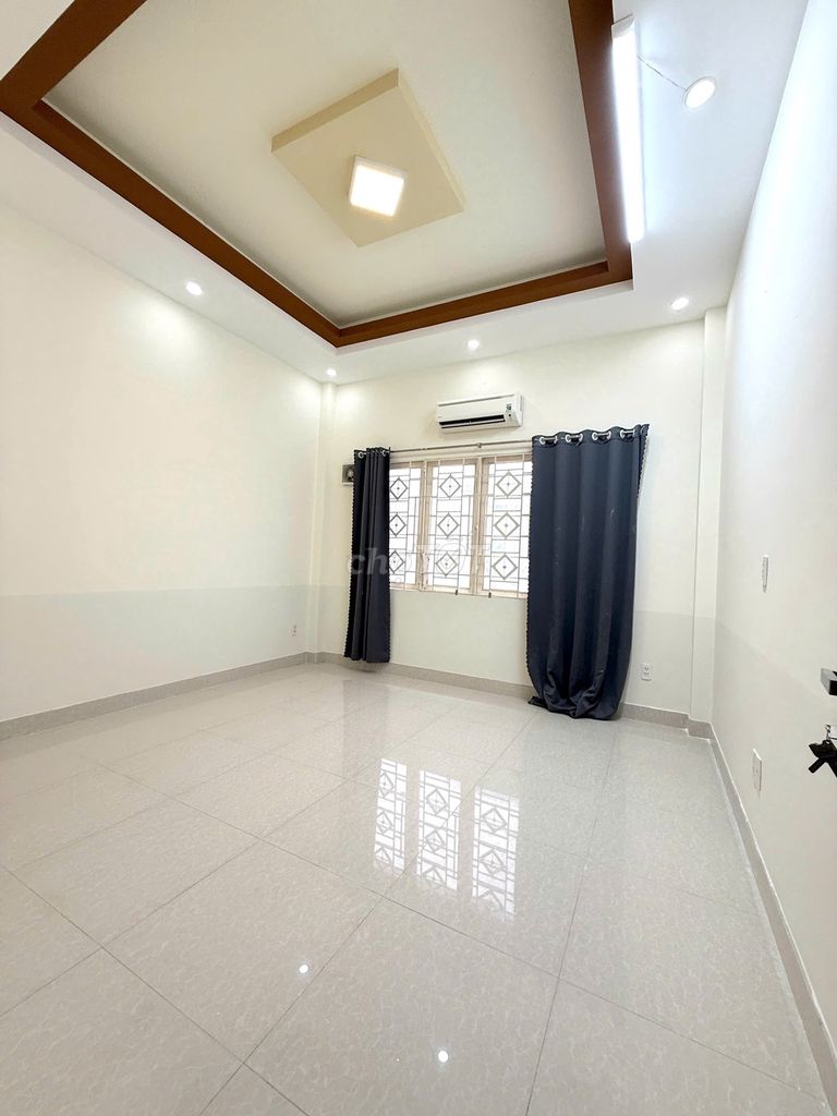 [19 million] to rent a house for nb Bông Sao, District 8. 68 meters2, 4th floor, New Bedroom.