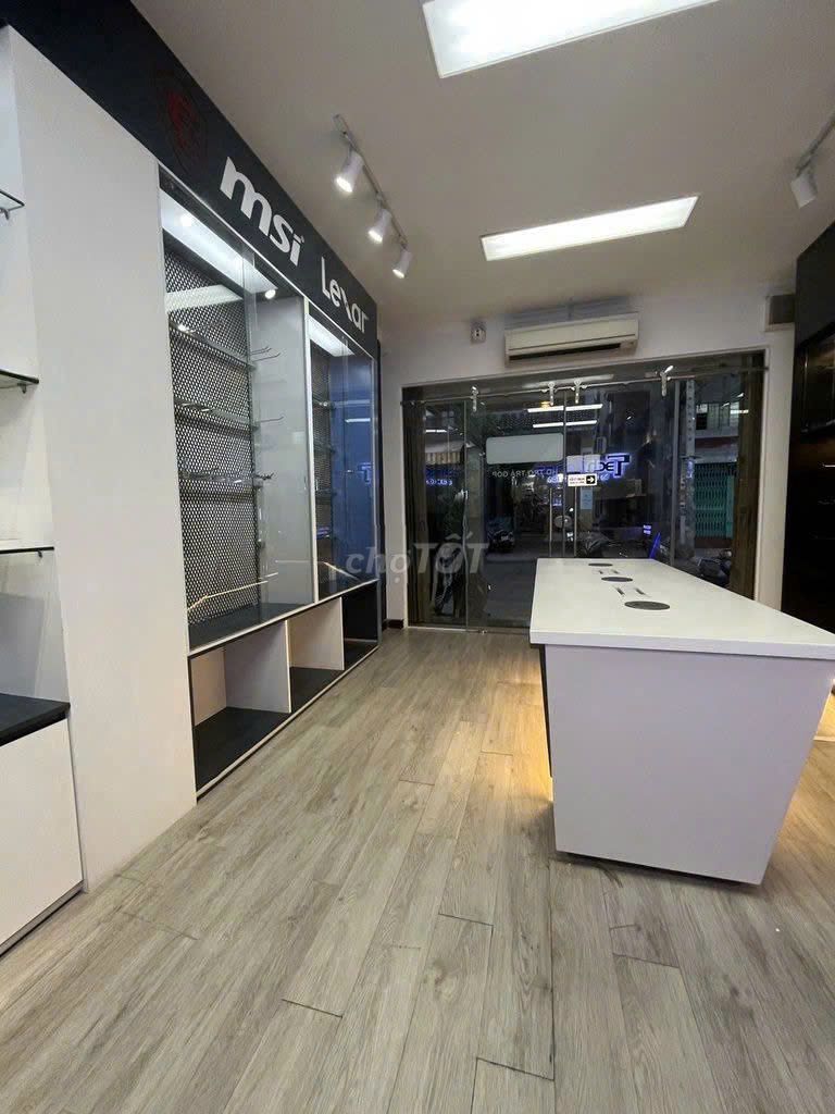 Rent a Trần Minh Quyền District 10, 4 X12 M Neat 2 floor costs 30 million