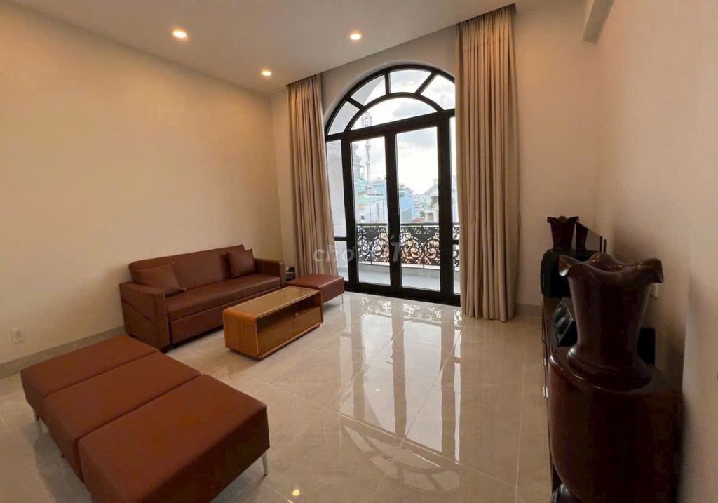 Need to rent an alley building 244/6 A Huỳnh Văn Bánh-7*11 Q.Phú Nhuận