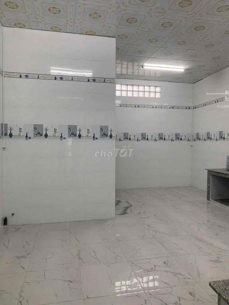 Renting 165 meters cash house in Quốc lộ 50 at 18 trieu