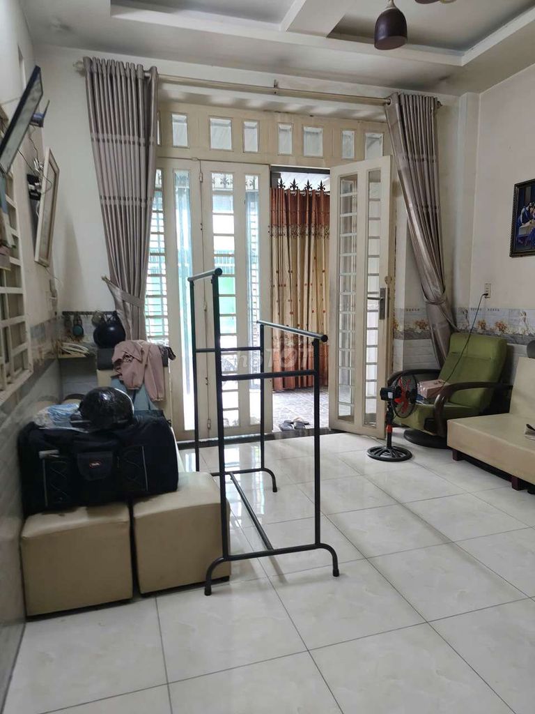 Rent 85 meters, four bedrooms, four toilets, Mai Chí Thọ.