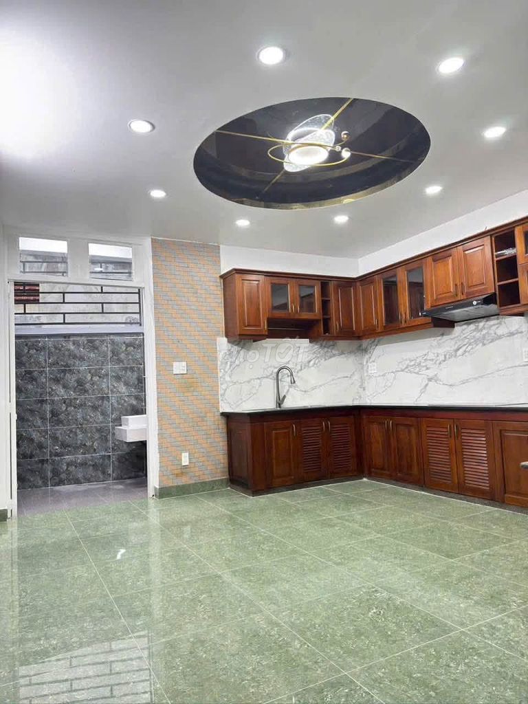 An mb Đỗ Bí, near Les, 5 x 20 mm new picture, 4 bedroom plus 4 toilets, S. Xen
