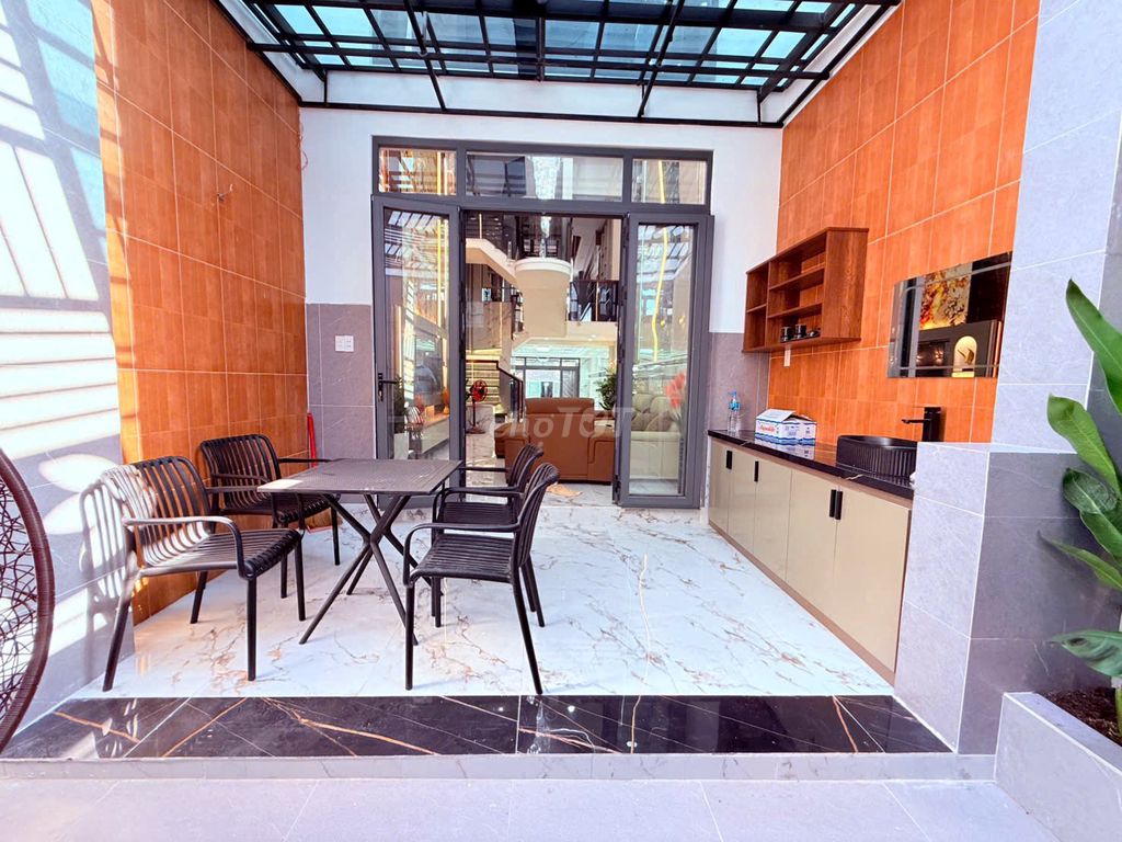 1.b Nguyễn Hữu Dật_Tây Thạnh, 5 x20 meters, extract four new ones, four bedrooms, five toilets, S.Th