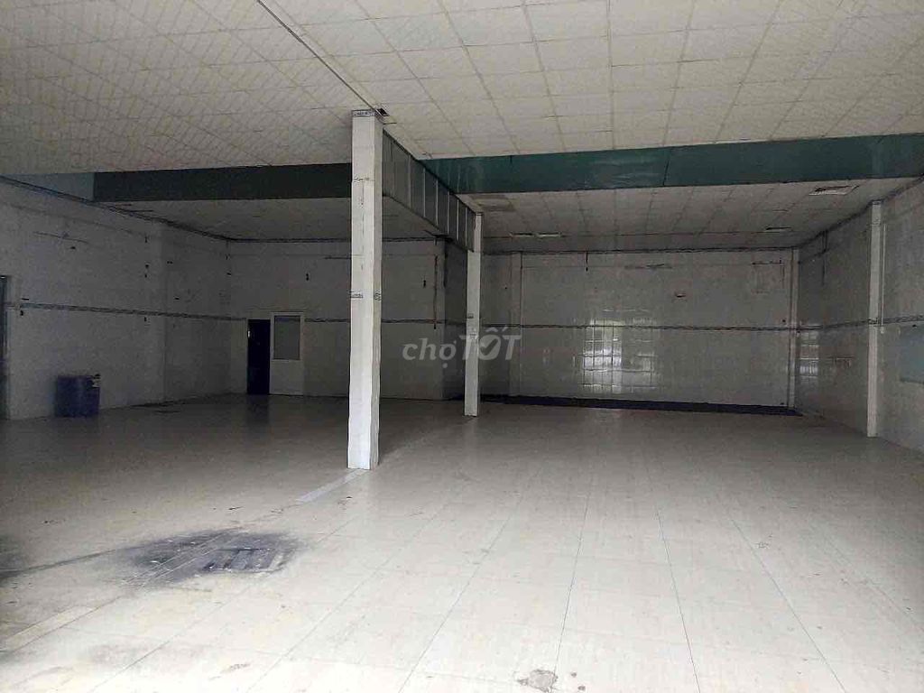 Rent the original warehouse of 2/45 square feet that fit every 23-thirty job.