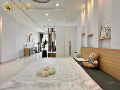 Penhouse apartment 55 m2 FullNT Advanced Level Right Near the Sg Bridge