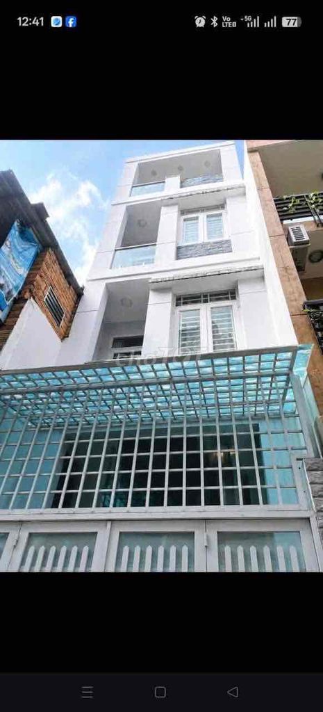 Parking alley house in the White Side. 3-7 x 12 meters-4th floor bedroom.