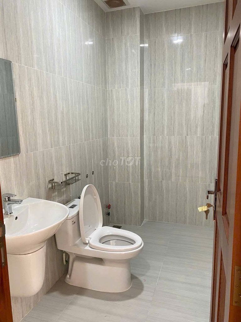 Need to rent a house.