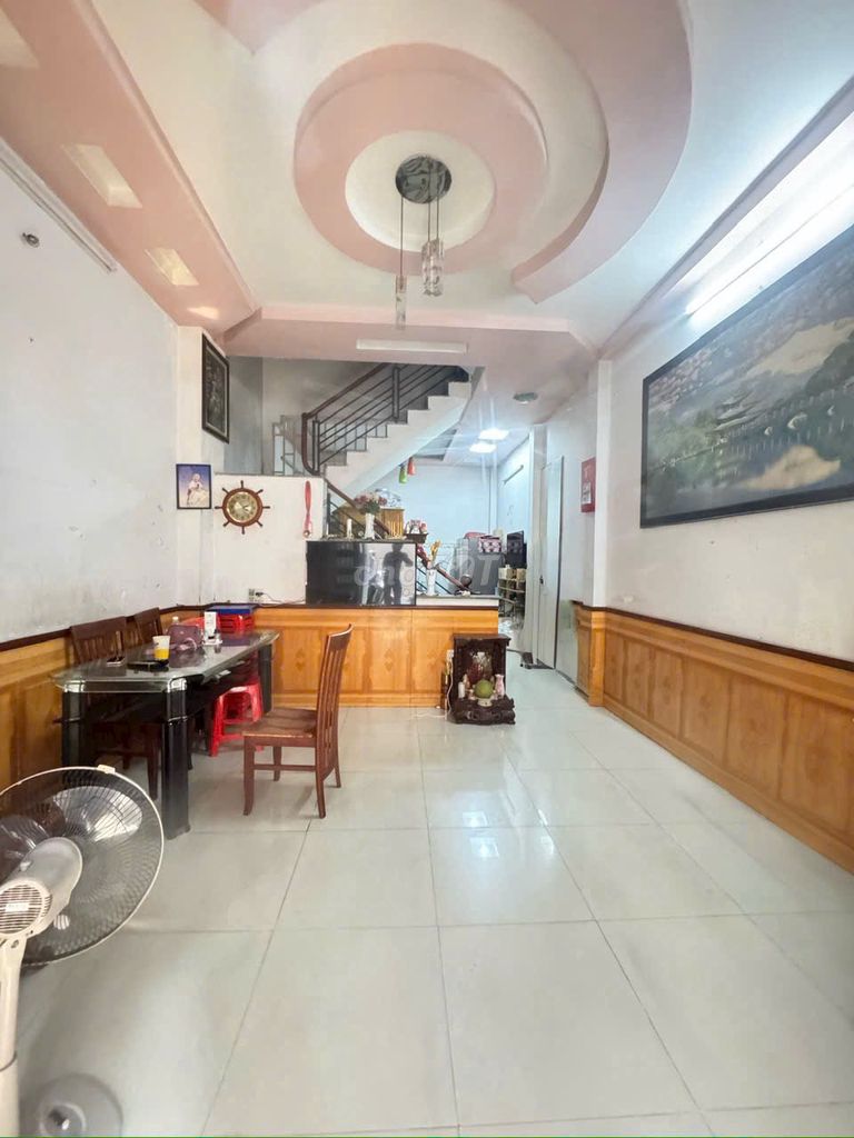 Rent the original house-- 828 battlefields, P. New paint, Q. Tân Bình