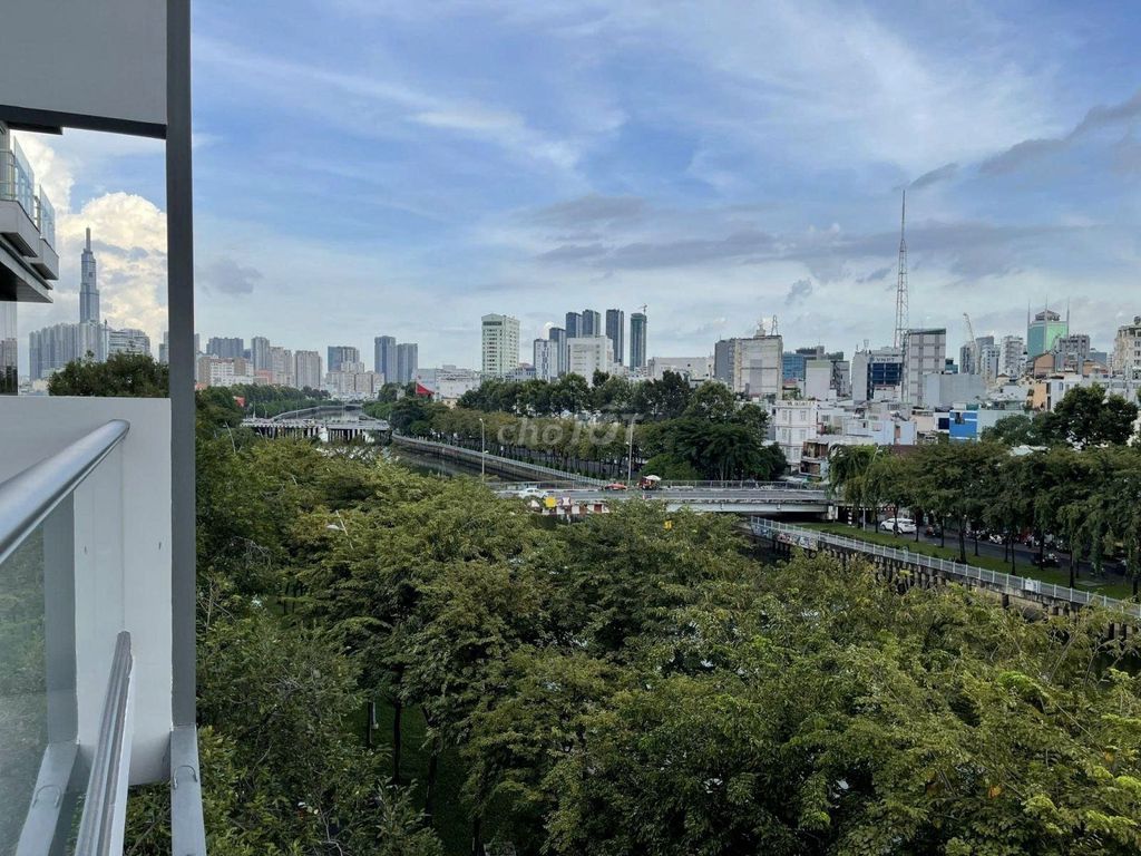 Rent the 176 CTrường Sa - 6 x 30 meters, 6th floor, 120 million