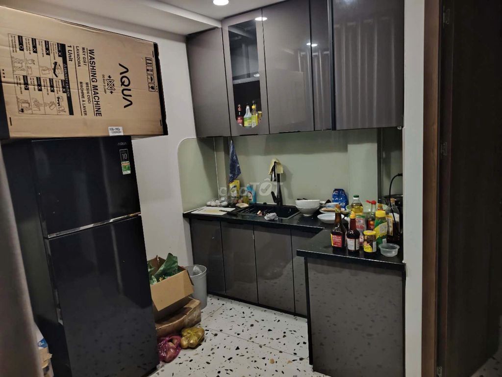 Renting Trần Huy Liệu Qpn 3/3 X10 MM 2-floor 5 bedroom 3 toilets cost 30 million