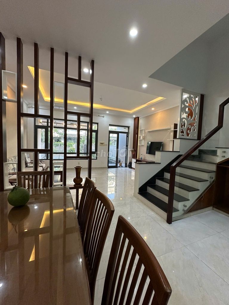 Rent Phố Đông Village-Cát Lái.