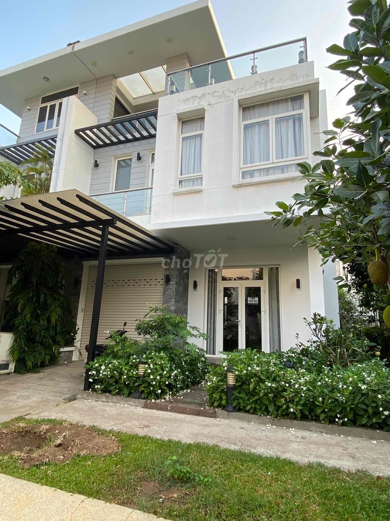 For the Villa Park 180 m2 full interiors only 25 million