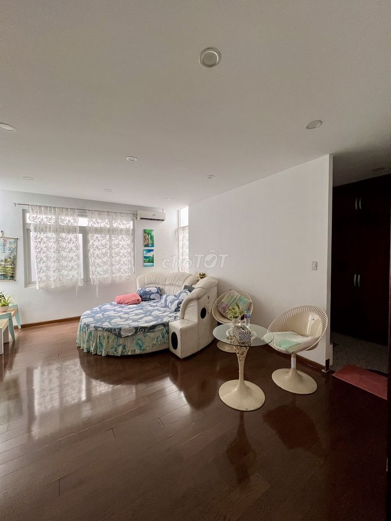 Rent 14 x 25 Hoàng Ngọc Phách, P.C.C., Tân Phú