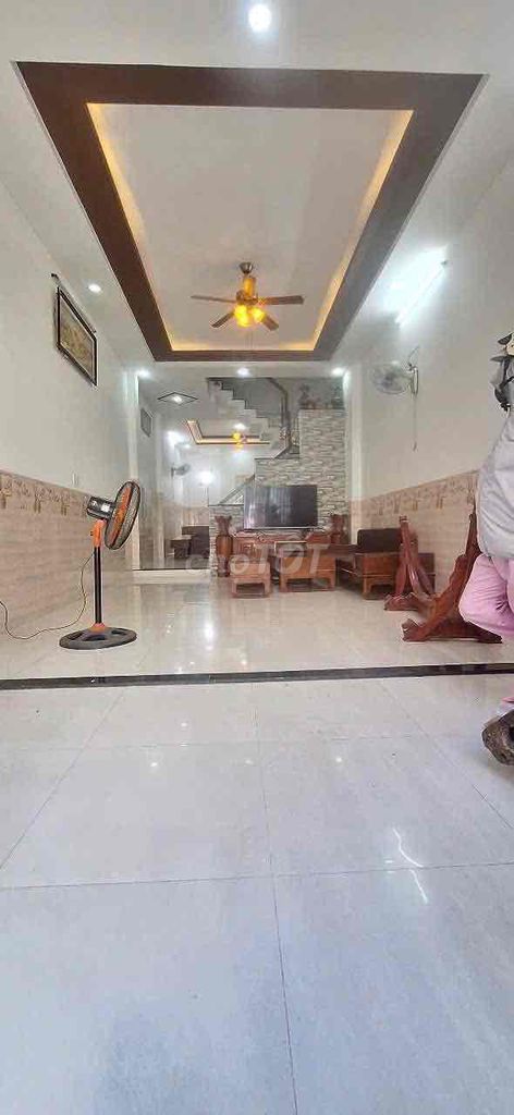 Rent the Phan Huy ích truckhouse, 15 Tân Bình School of Victory