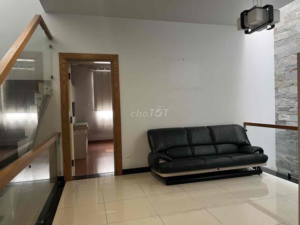 The Him Lam Pre-President 7 area 650 x 20 is worth 55 million/An