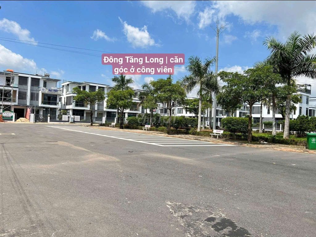 (12 million) cheap! Rent Dongxian house, three floors of park.