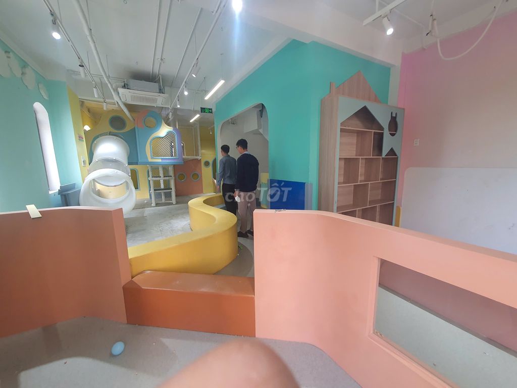 The beautiful house is two milliliters of Phổ Quang_8 m.
