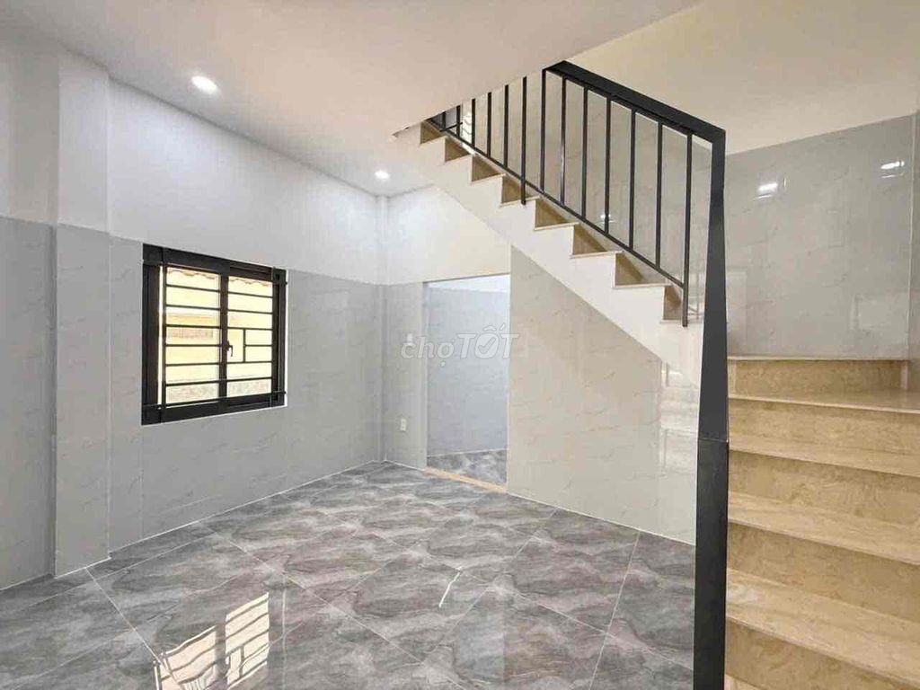 Rent a front house on Thống Nhất-710 Gò Vấp
