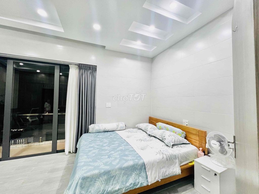 To rent Tân Bình out of 13.