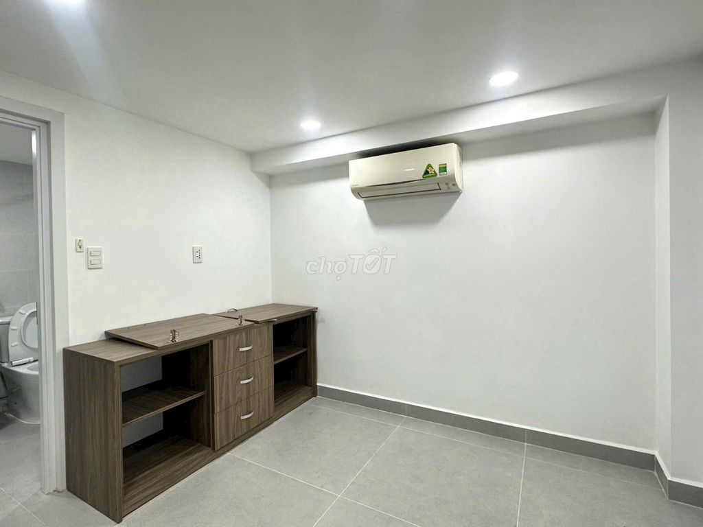 Rent Trường Sa District 3, 5 X12 M, 2 floor sweeps 4 bedrooms, 30 million