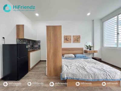 The balconies are over 30 meters wide in the middle of the first county bedroom.