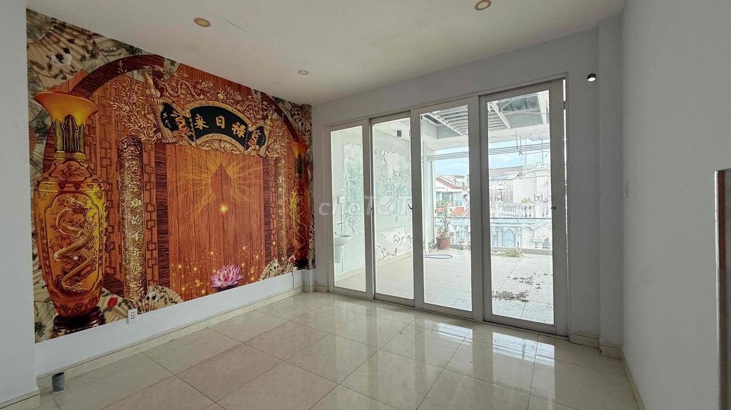 Rent for Bình Phú, 010, District 6, 4 x18 meters, 5 rooms