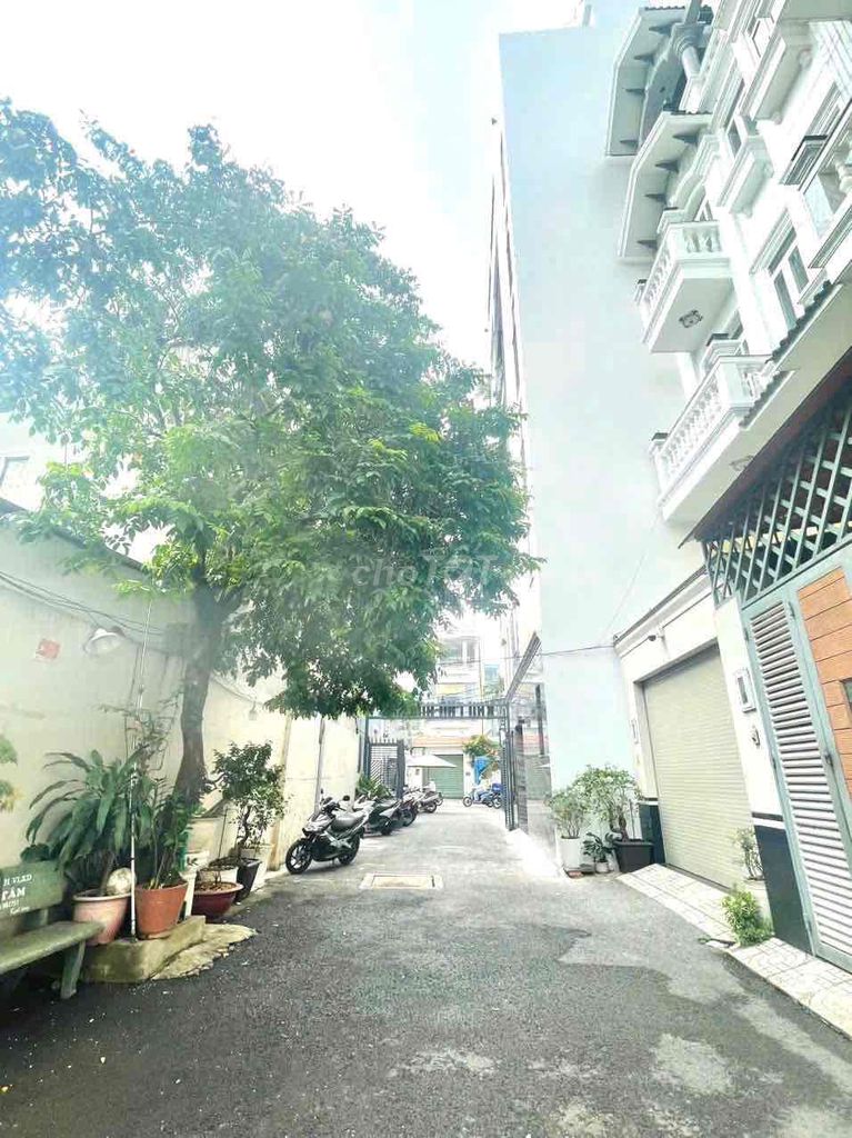 Rent a Thống Nhất-7-711 11 Gò Vấp 4 m 16m 5 bedroom 5 Full interior toilets