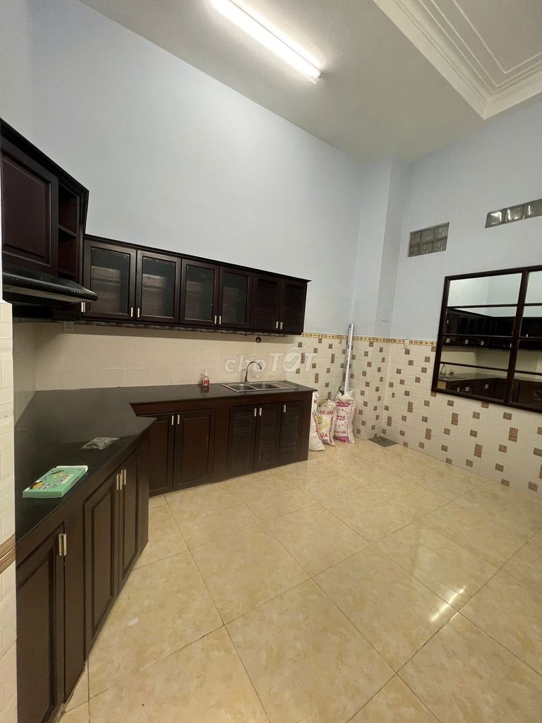 Rent a cash house 15 meters 31 A Lê Thiệt, 1894 Phú Thọ Hòa