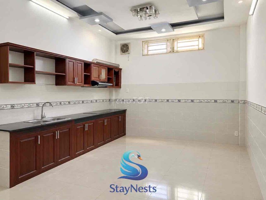 Rent the entire four bedrooms-four toilets-- K300- lotte Republic.