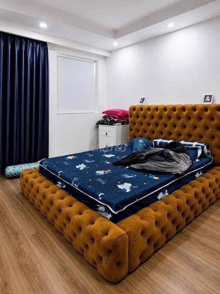 6 meters Tây Thạnh, 4 panels, 5 x 18 meters, 5 bedrooms, 5 toilets, high court
