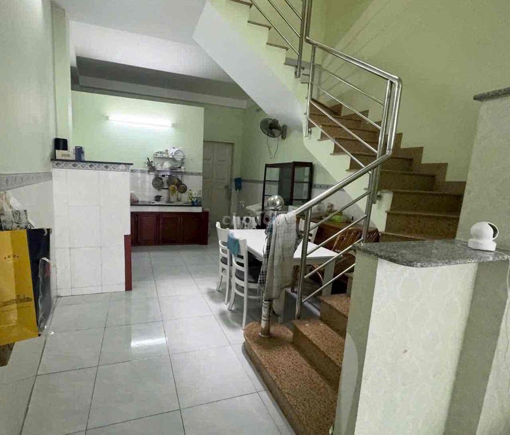 Rent the house. Nguyễn Đình Chiểu, Phú Nhuận