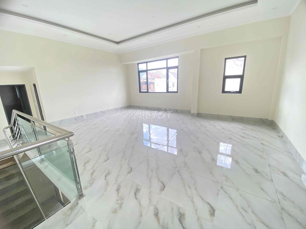 Rent a house for the office of only 25 million.