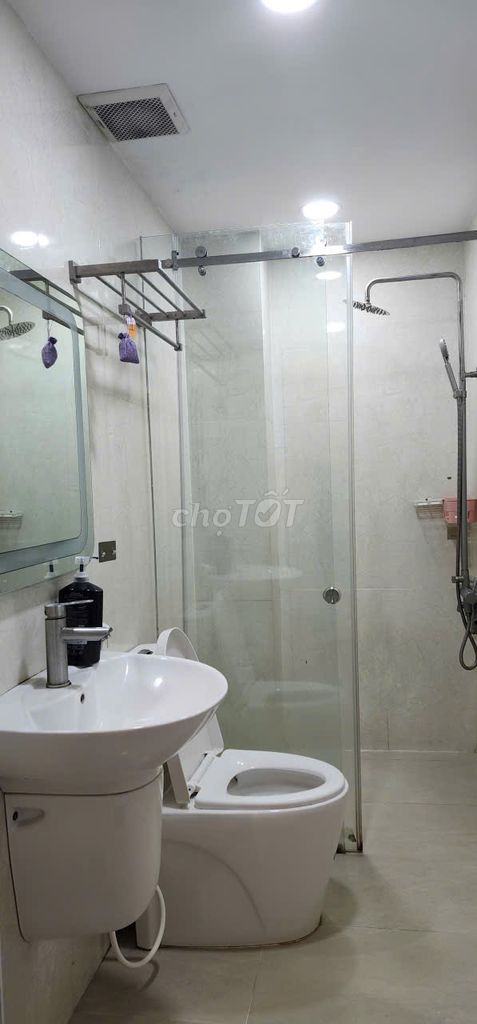- Phú Hữu District 9 - full 3 bedroom -3 story