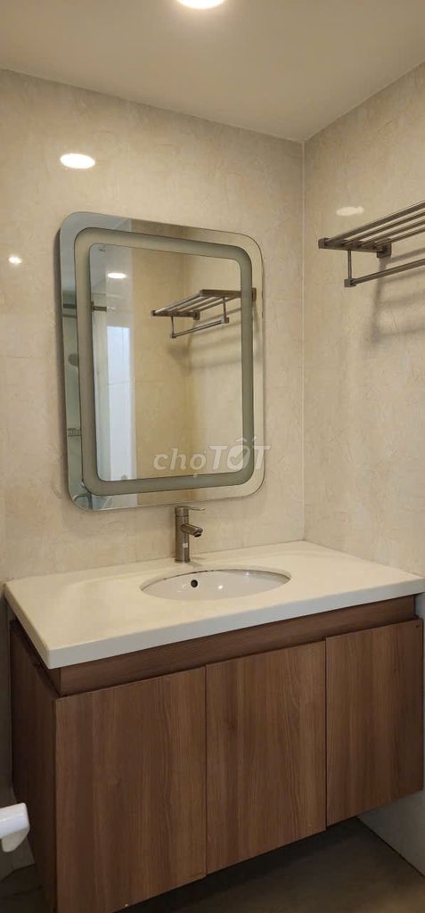 - Phú Hữu District 9 - full 3 bedroom -3 story