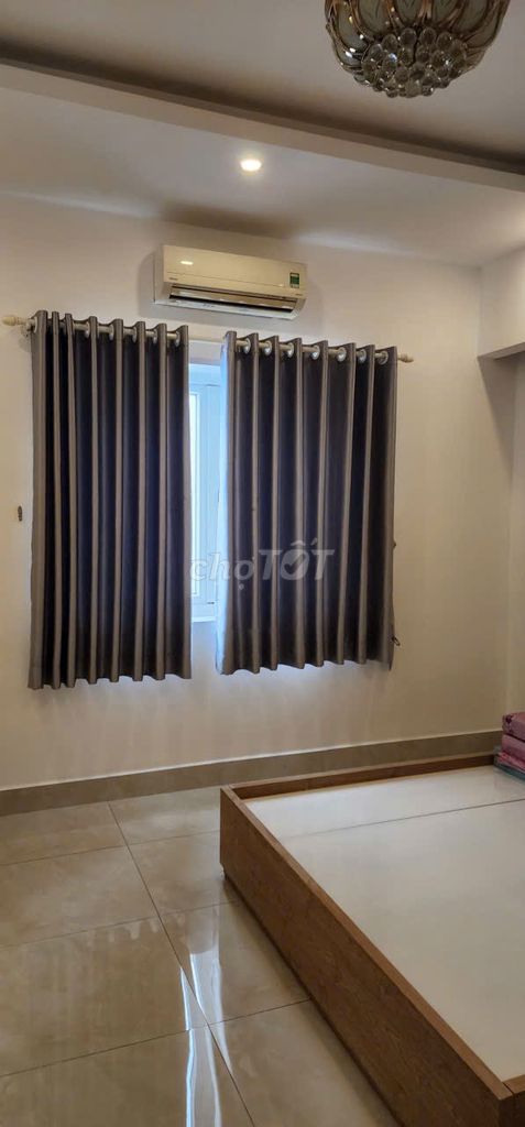 - Phú Hữu District 9 - full 3 bedroom -3 story