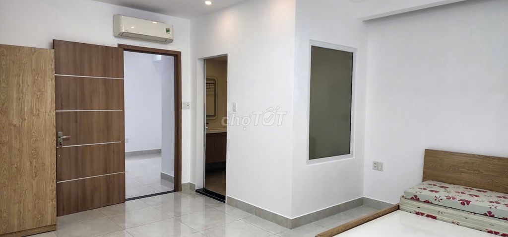 - Phú Hữu District 9 - full 3 bedroom -3 story