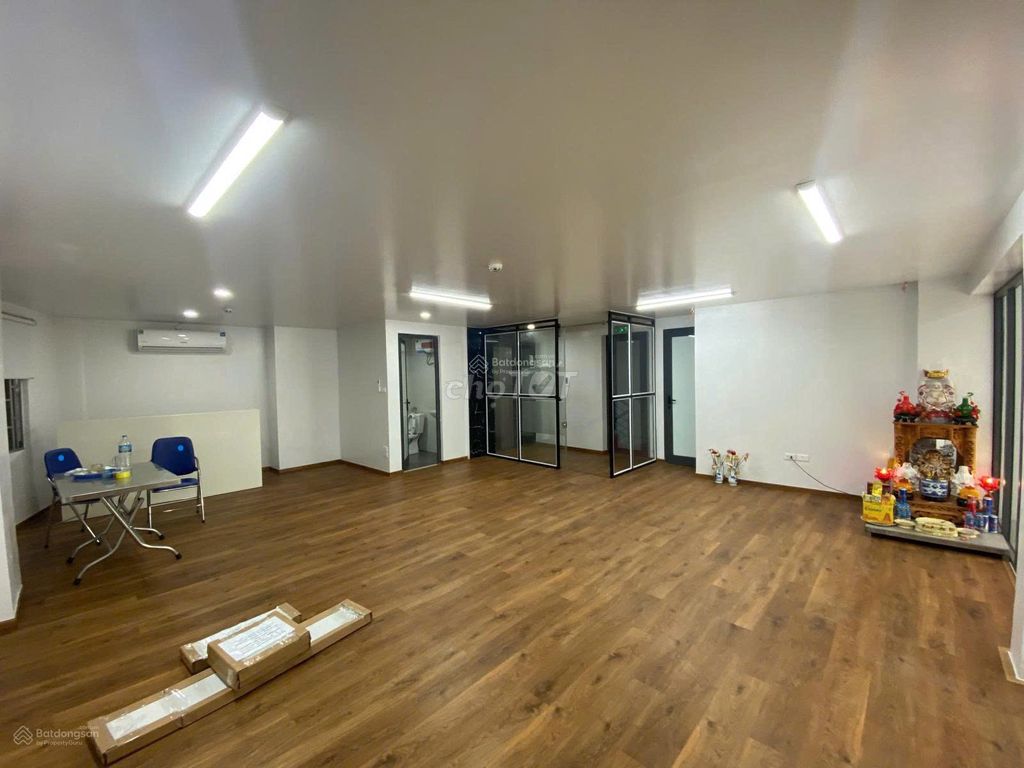Rent Bình Giã .9 x20 m car hall 2 floors, yardway.