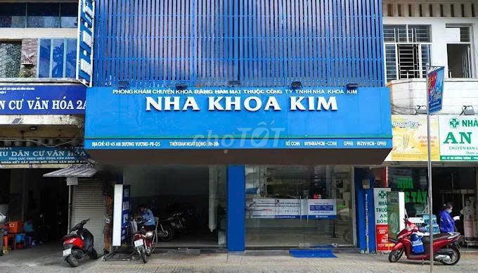 Rent one 43-45 An Dương Vương 5-0-X-X, 8 X20 M, 3rd floor.