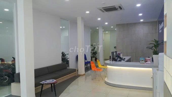 Rent one 43-45 An Dương Vương 5-0-X-X, 8 X20 M, 3rd floor.