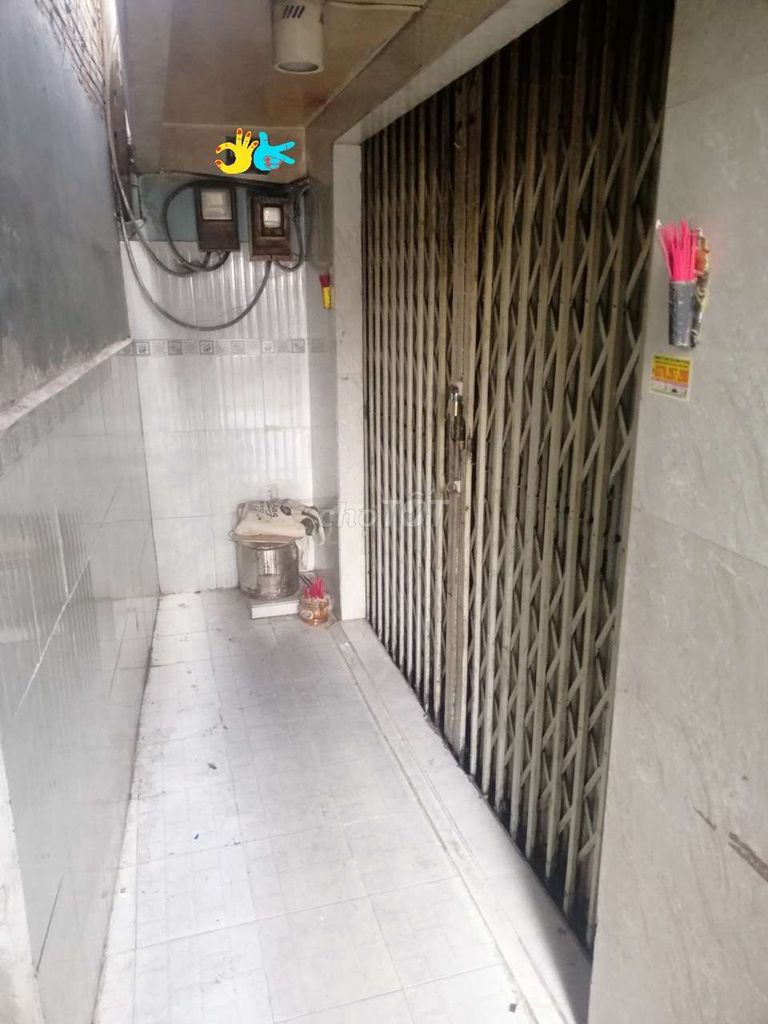 It's the owner who rents the good alleys of 11th District, tp.h.