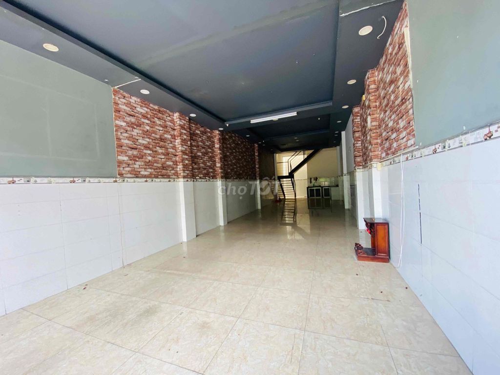 Rent house 4.2 x19 m.1 floor.mtkd Lương Thế Vinh.