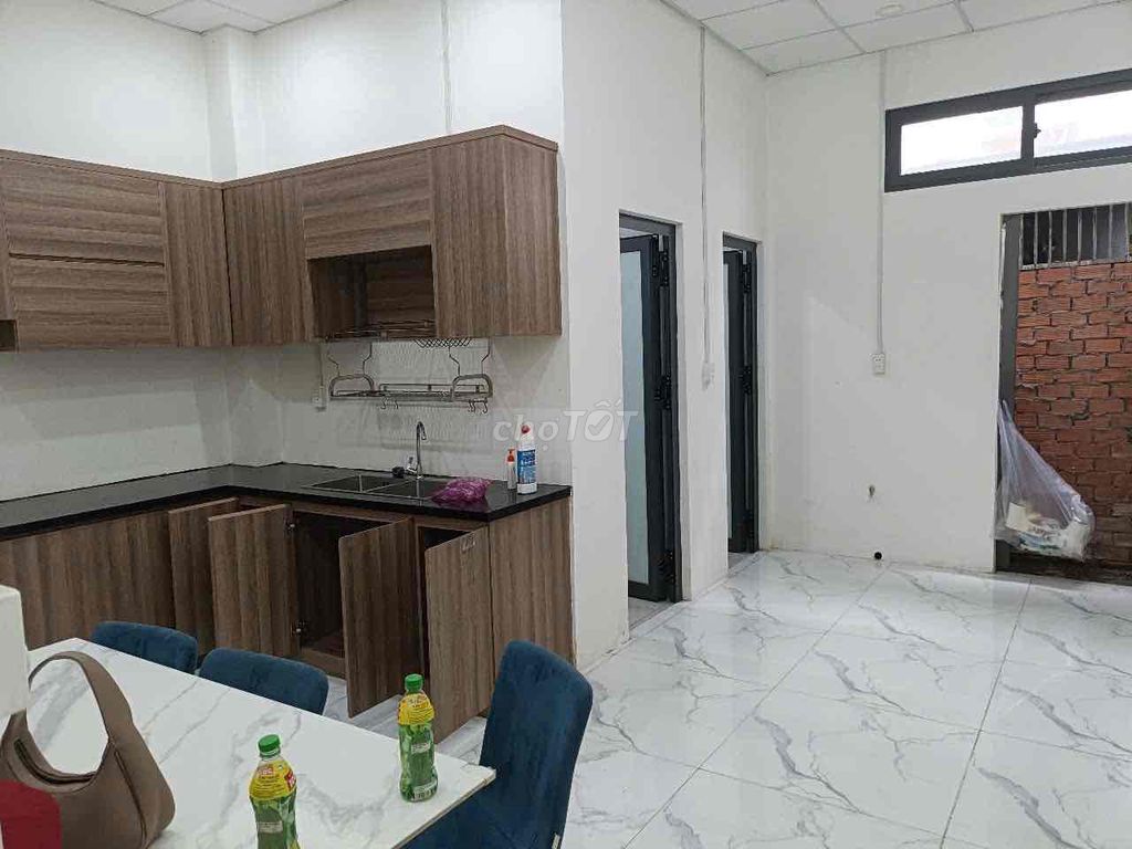 Tân Quy front-- 5 x 25 M only for 15 million a month!