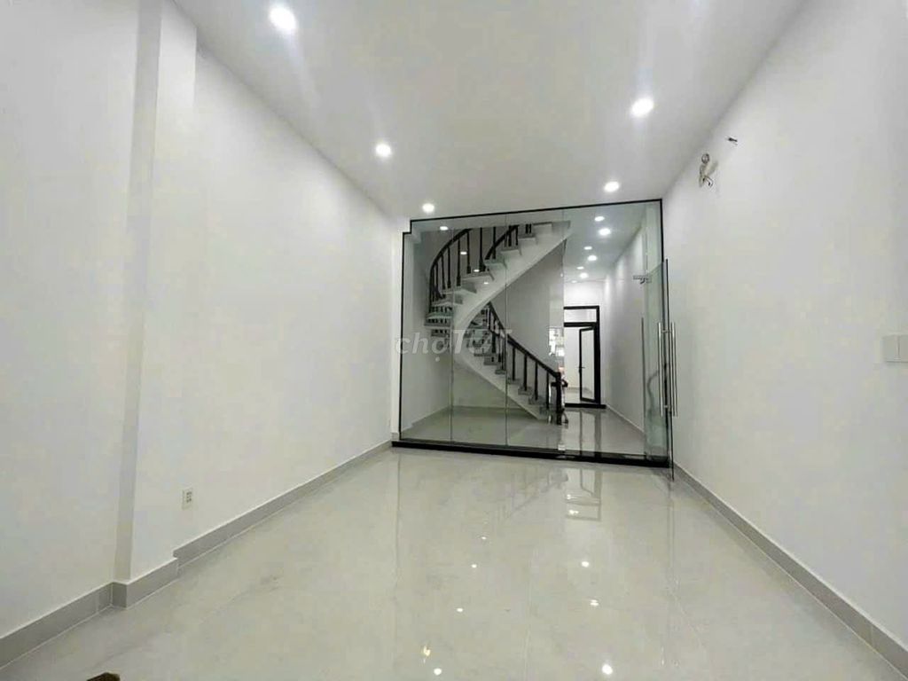 Need to rent a house. 1 412 A Nguyễn Tri Phương-7. 4 district 10 near Japan.